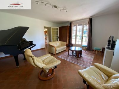 VILLA JARDIN PISCINE en campagne à Saint Remy De Provence