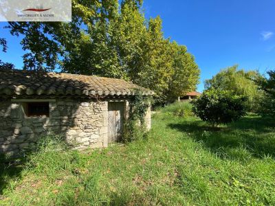 MAS à Restaurer 2000 m² de terrain à Saint Remy De Provence