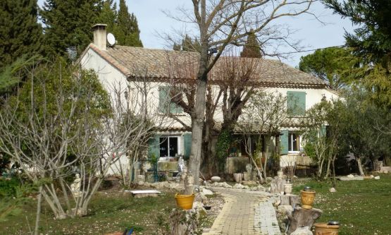 MAS 5 chambres et piscine proximité Saint Remy De Provence